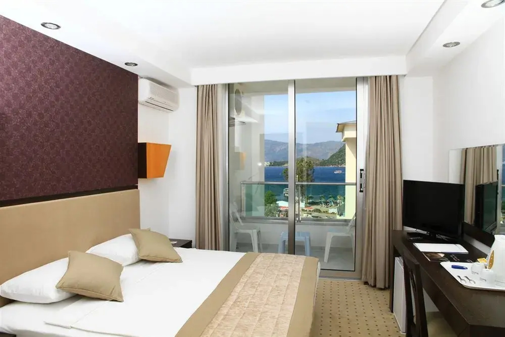 Munamar Beach Residence