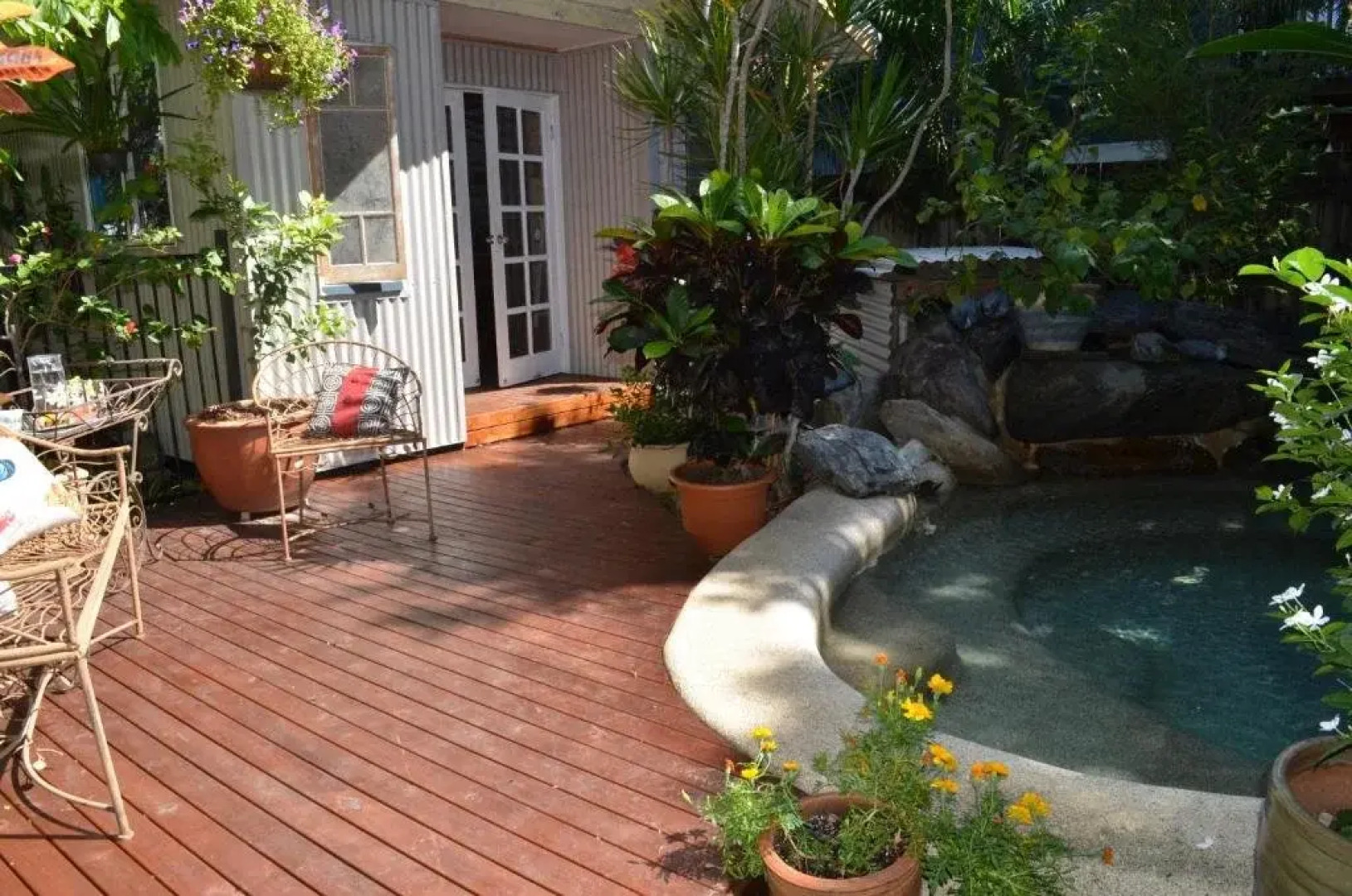 Machans Beach Bed & Breakfast