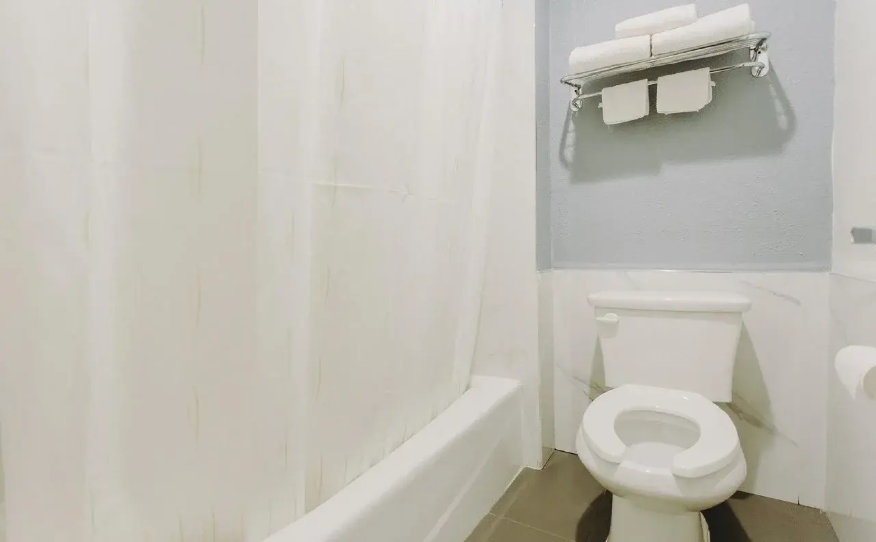 Scottish Inns and Suites - Near Kemah Boardwalk