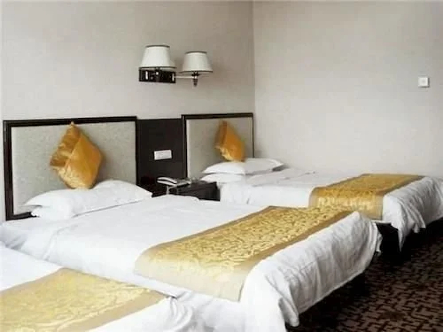 Vienna Hotel Jiangxi Jian Railway Station