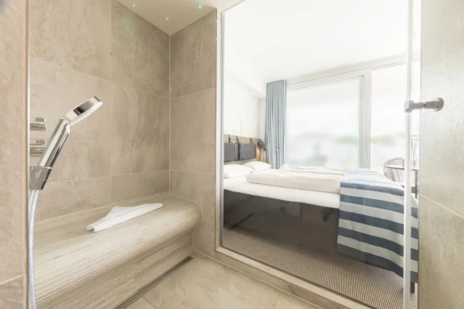 SlowDown Bottsand Hotel und Spa