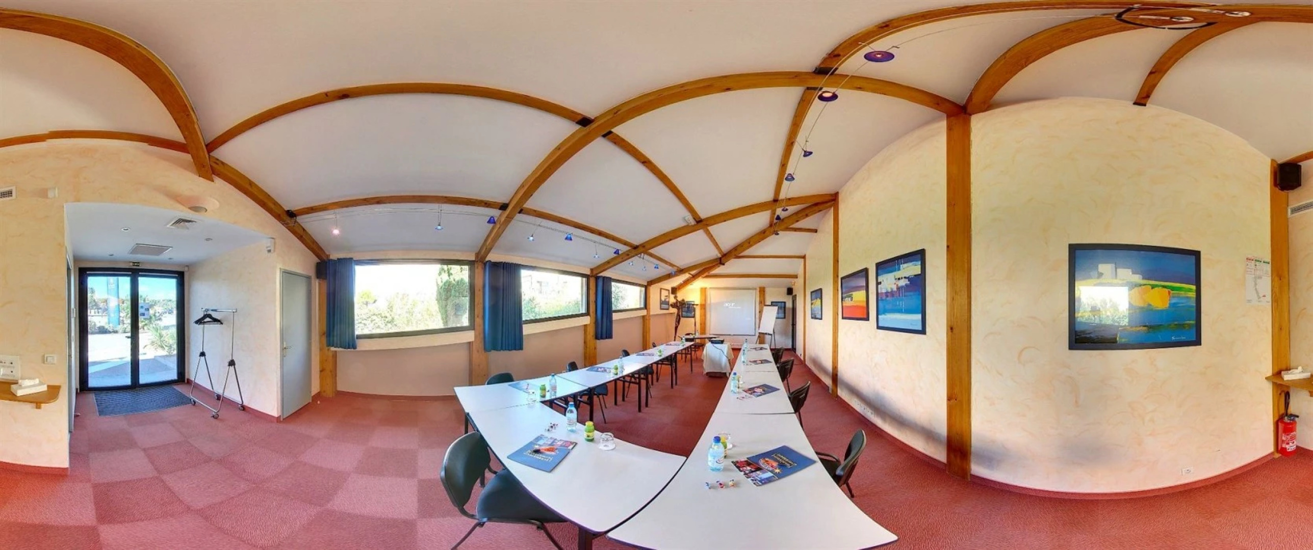 Hotel Phoebus Garden & Spa