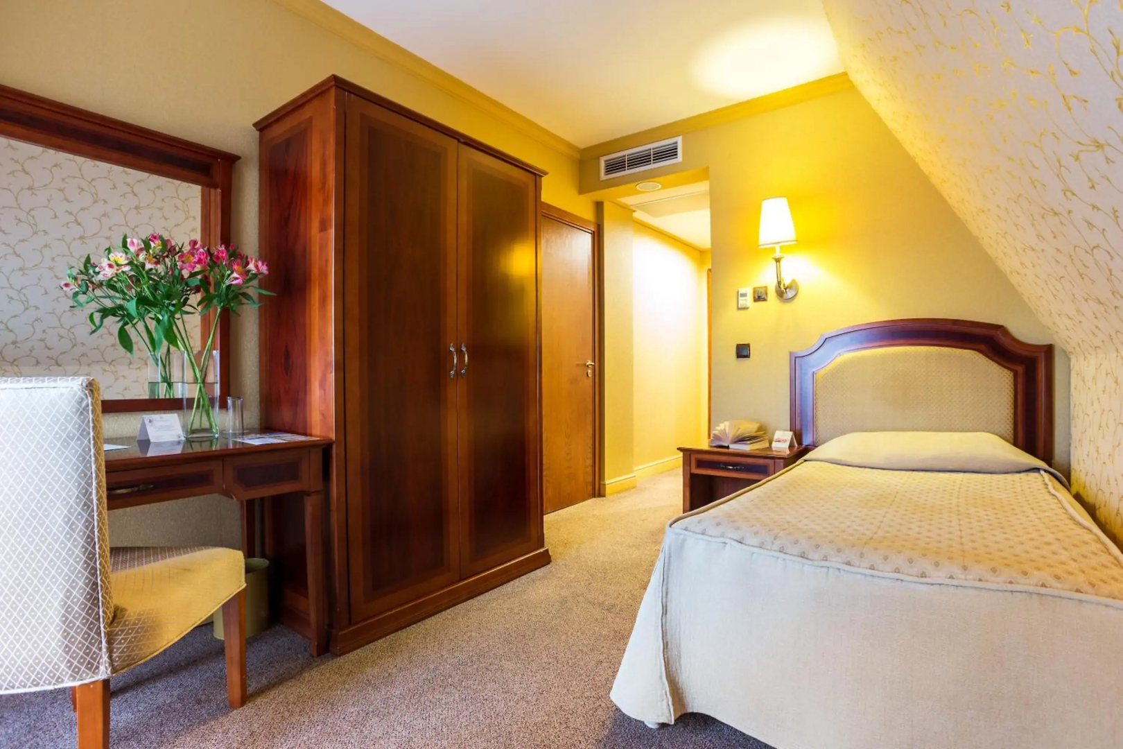 Hotel Romance & Family Suites