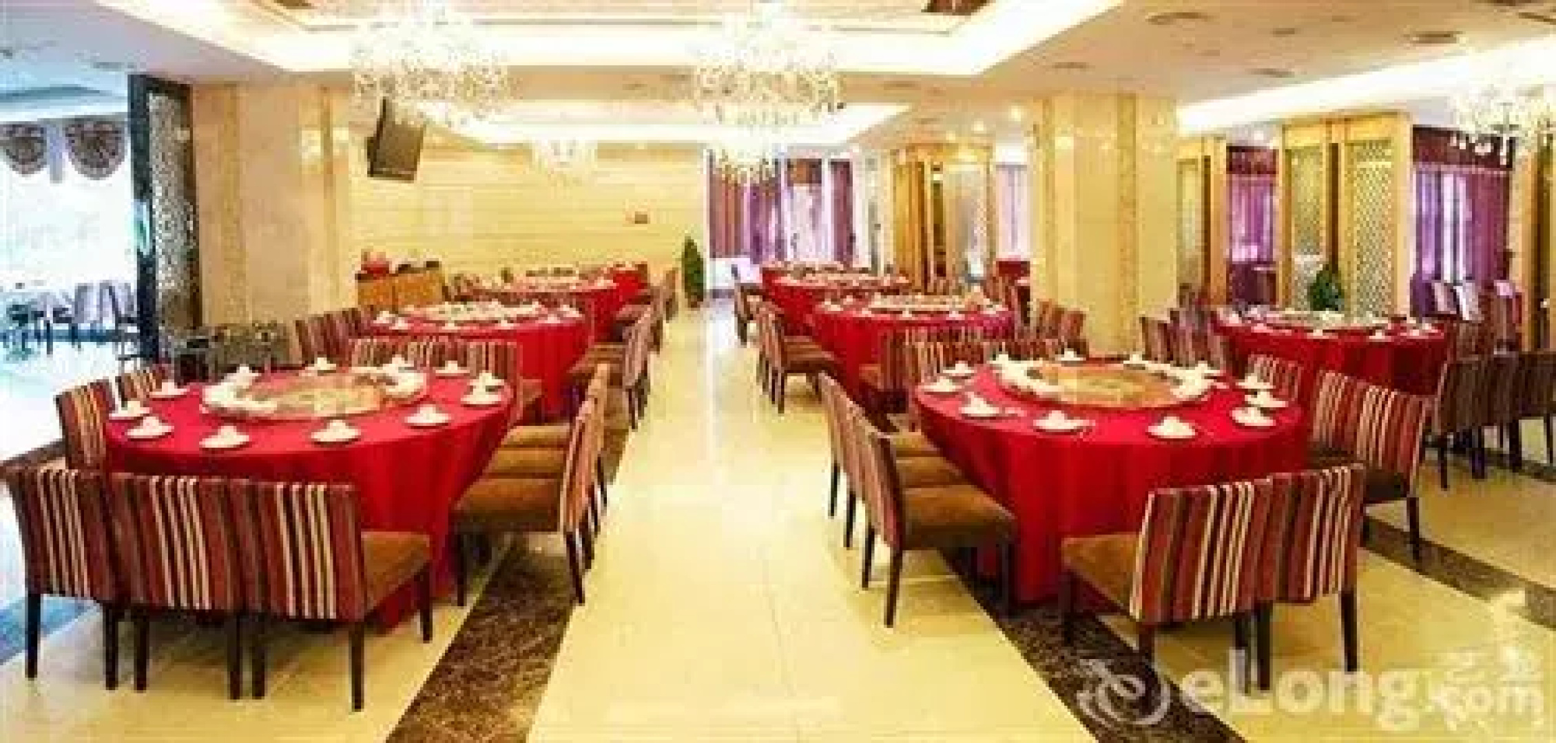 Yijing Hotel
