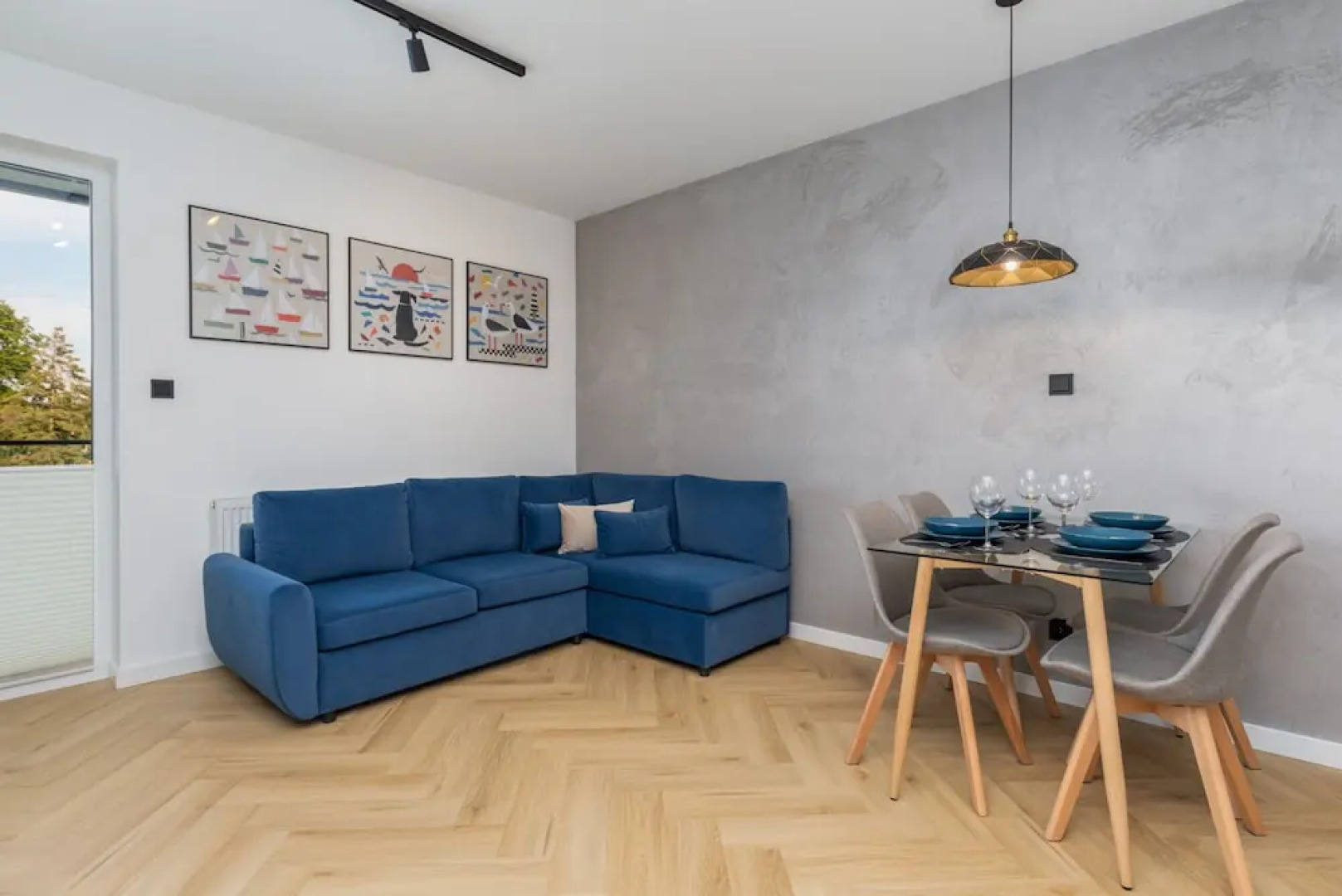 Dziwnów Spadochroniarzy by Renters