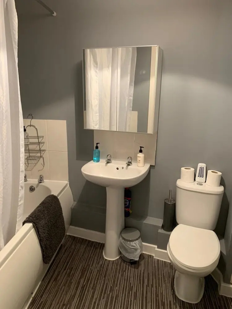 Dartford Bridge Serviced Apartment