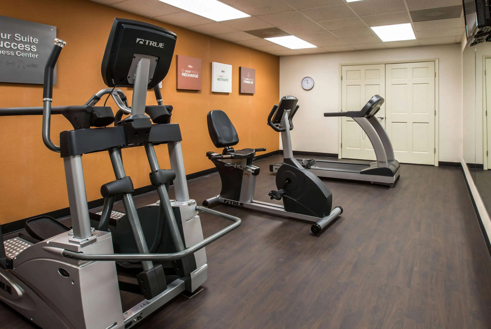 Super 8 by Wyndham Cherokee