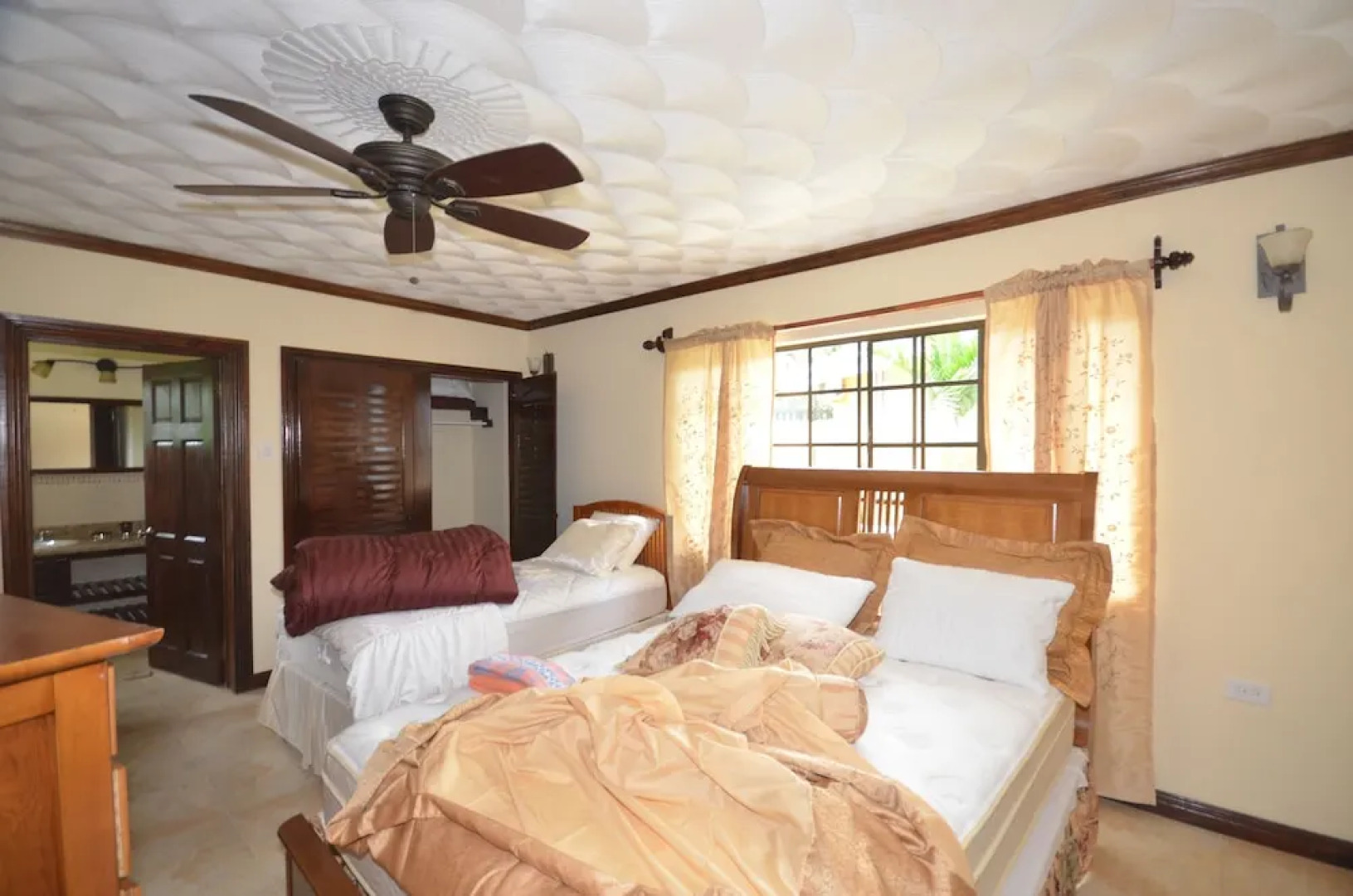 Dukes Hideaway, Silver Sands 6BR