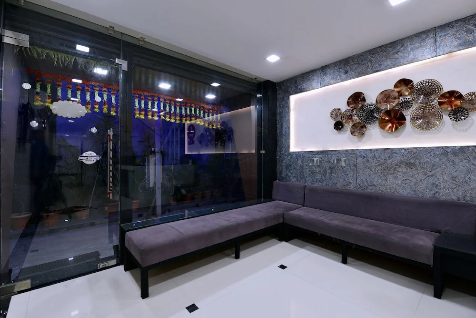 OYO 8022 Hotel Sunil Inn