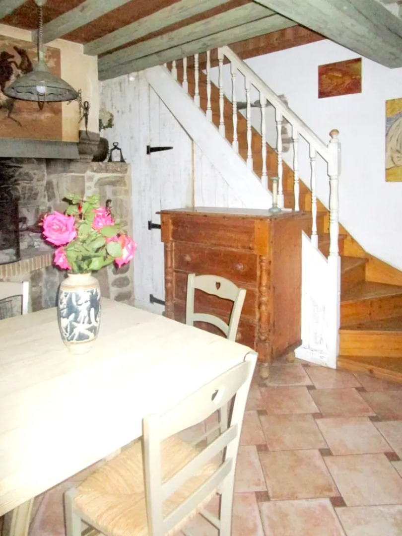 House With 3 Bedrooms in Bretteville, With Furnished Garden and Wifi -