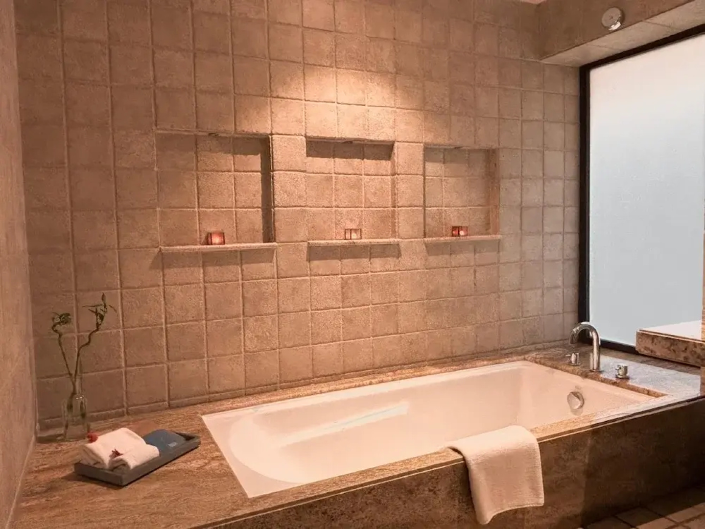 Fountain Hotel