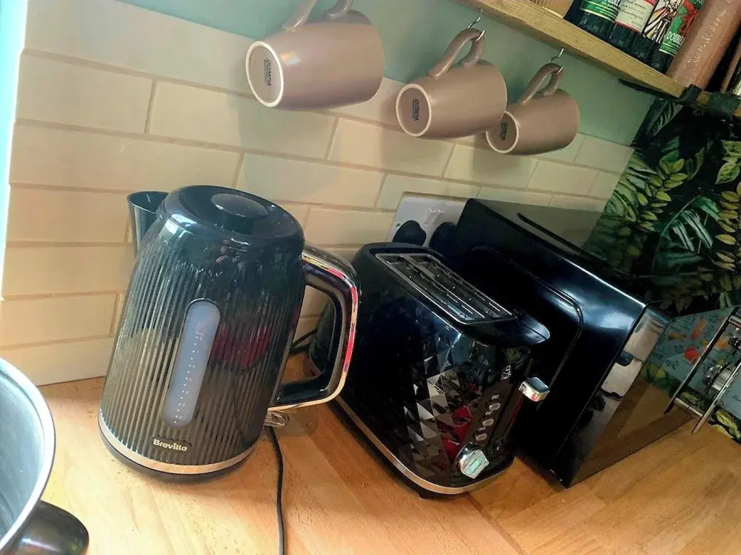 Y Caban-the Cabin-1 Bed-sleeps 2-parking-fast Wifi