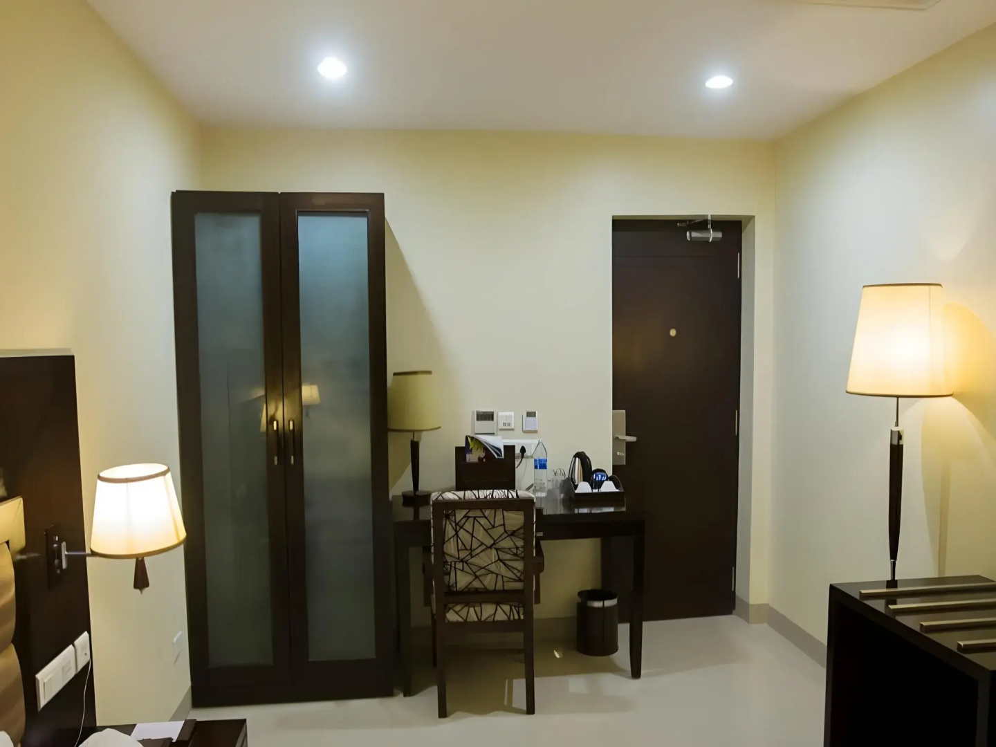 Royal Reve Hotel
