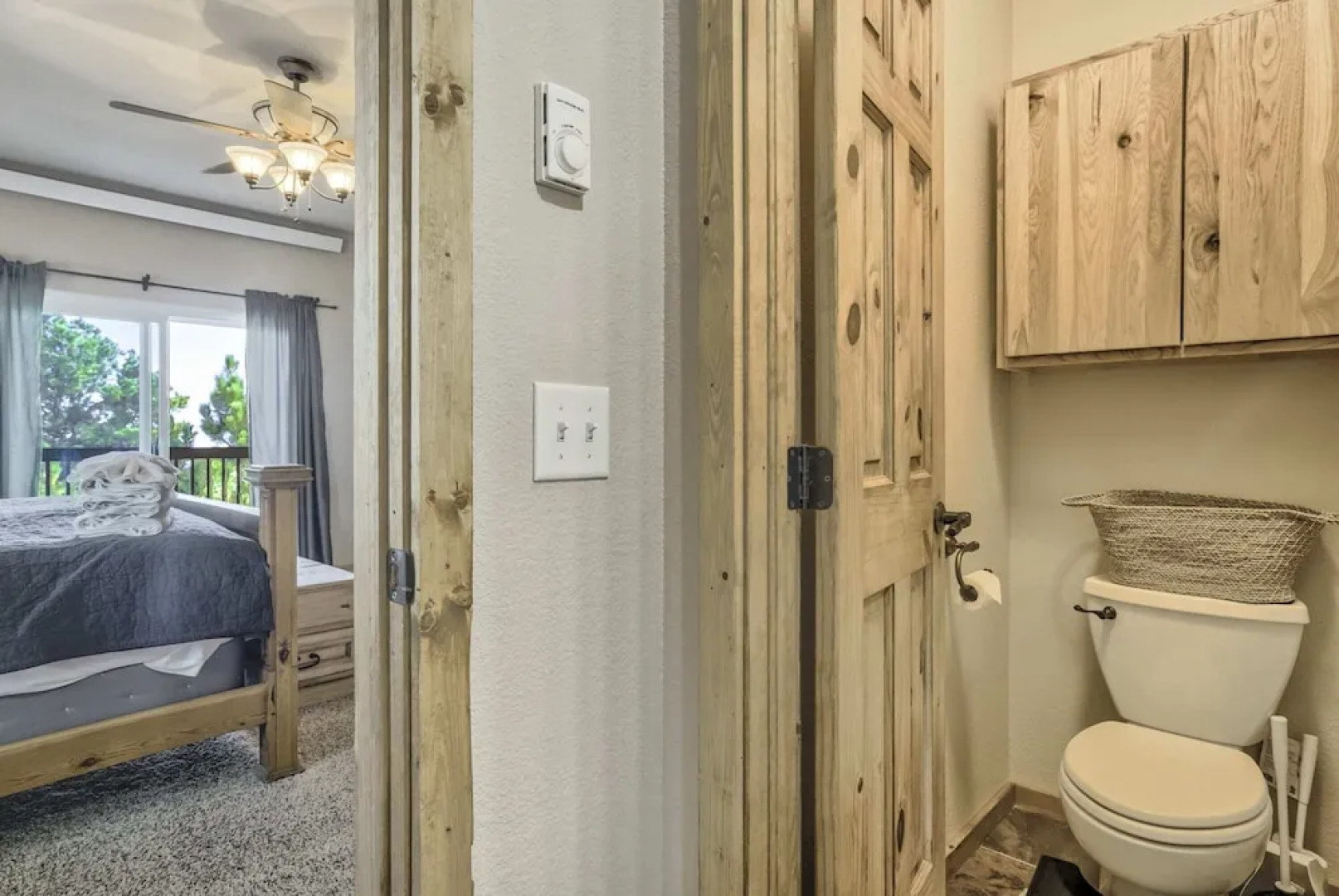 4BD Quiet Ranch Setting Historical Canyon Views