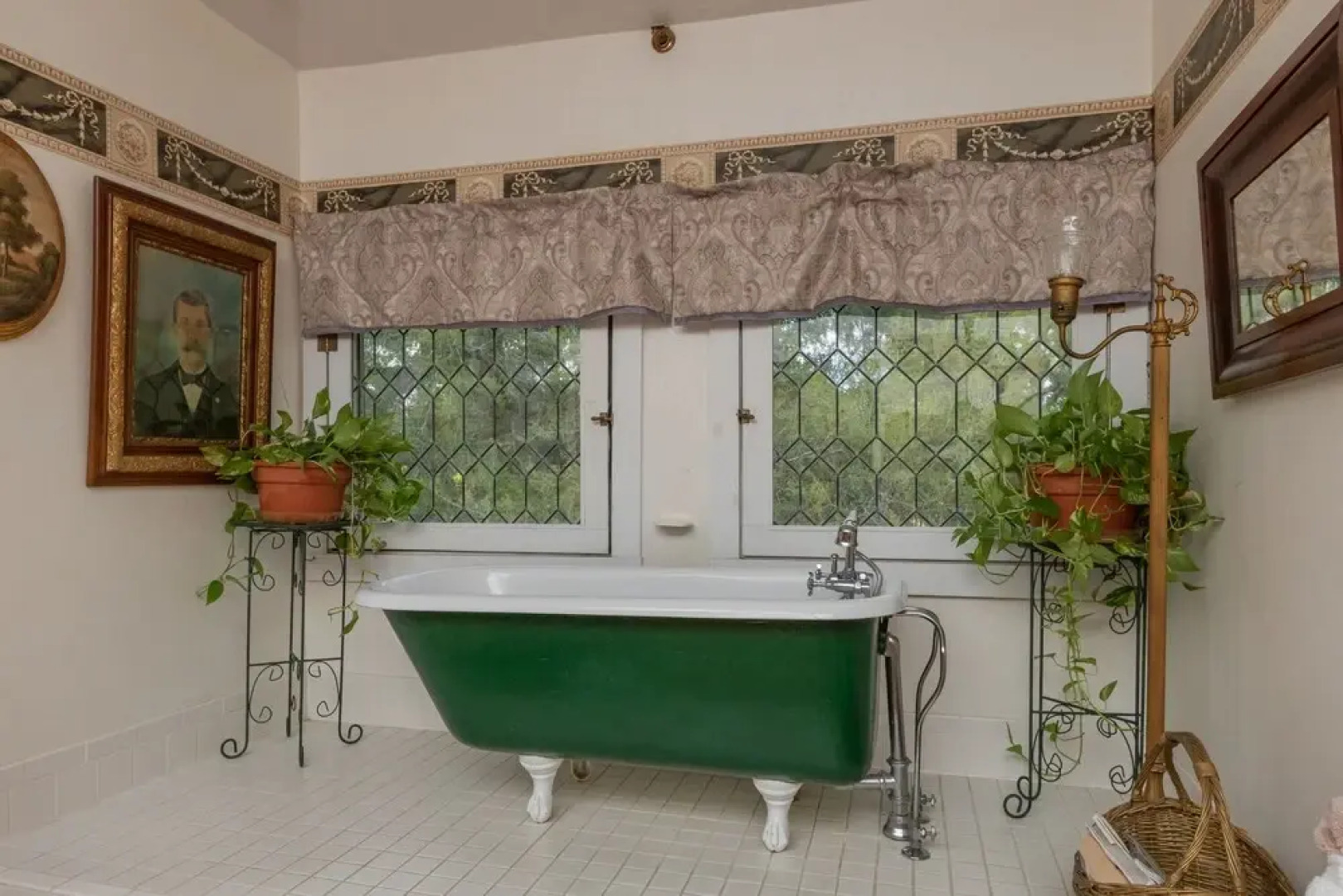 Herlong Mansion Bed & Breakfast