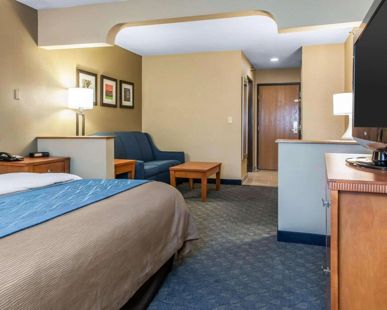Comfort Inn & Suites Napoleon