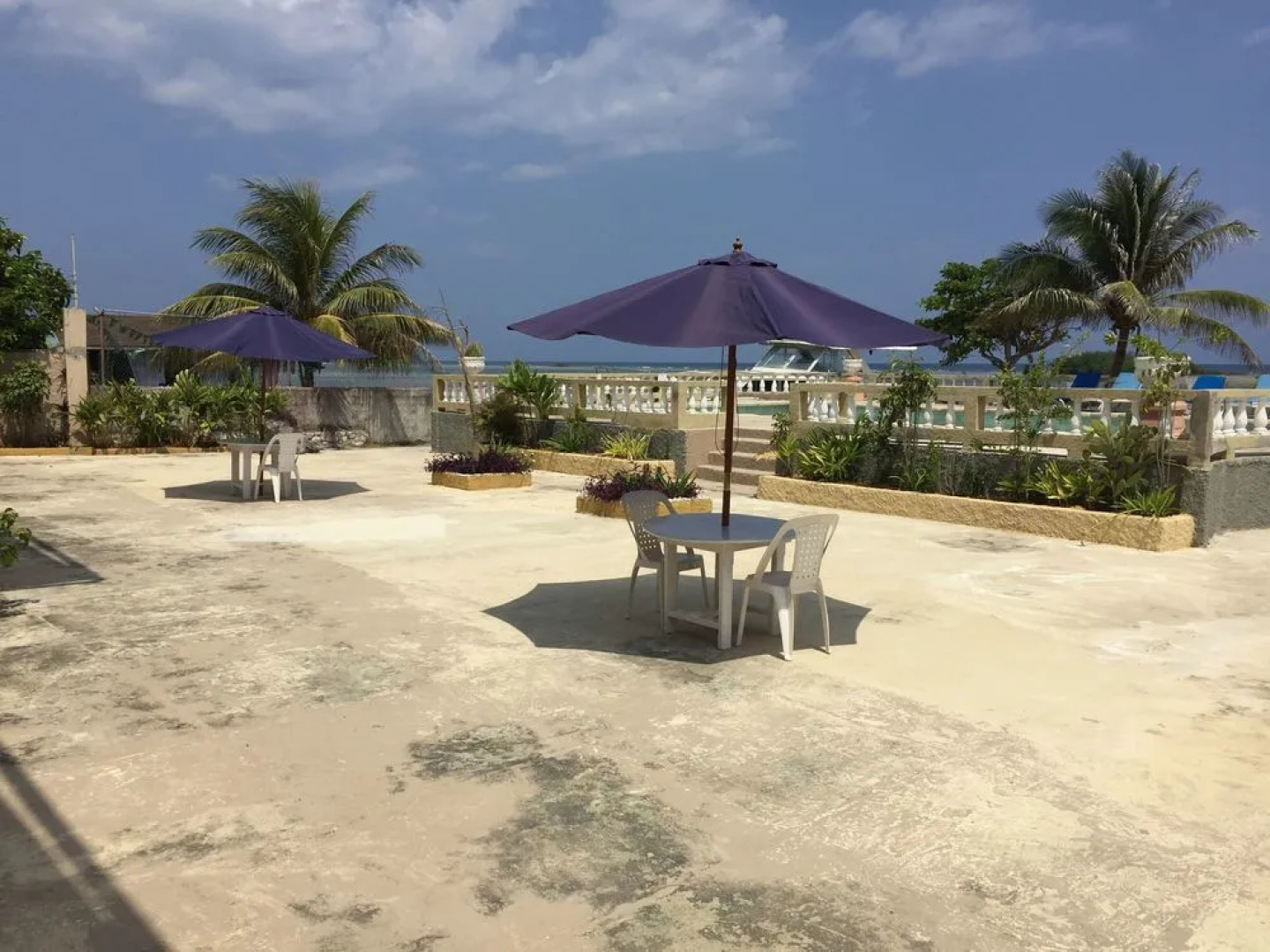 Cariblue Hotel & Scuba Resort