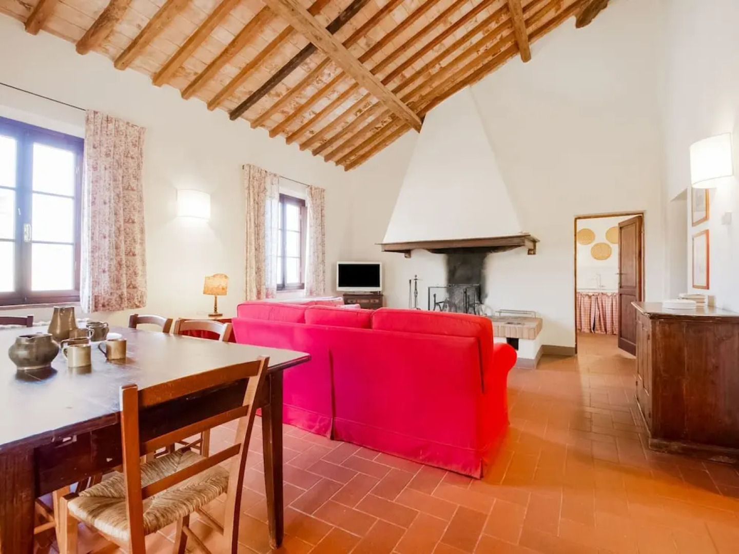 Rustic Farmhouse in Terricciola