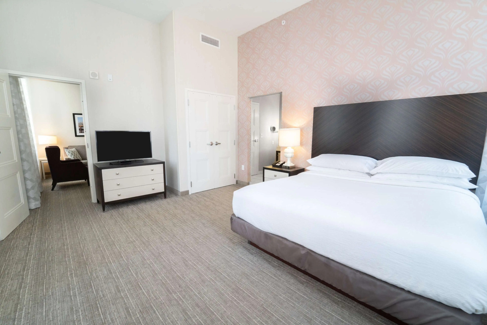 Embassy Suites Louisville Downtown