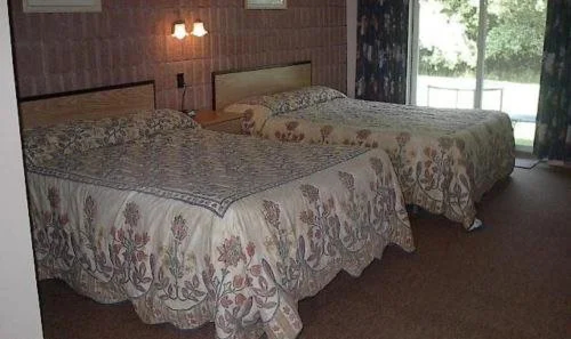 Top Notch Restaurant & Motel