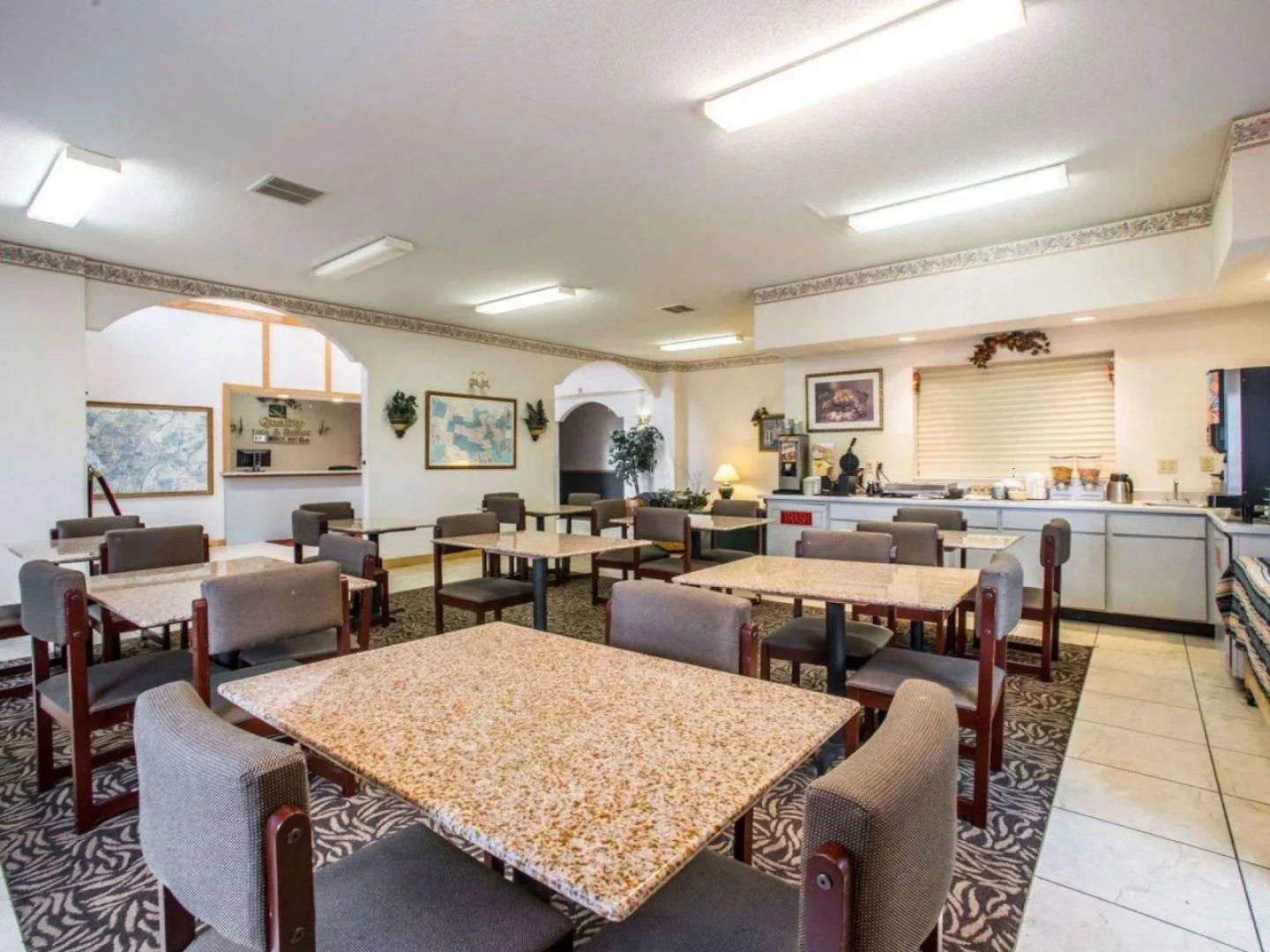 Quality Inn & Suites Caseyville - St. Louis