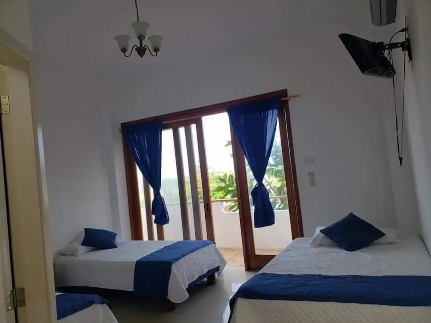 Hospedaje Delfin Azul