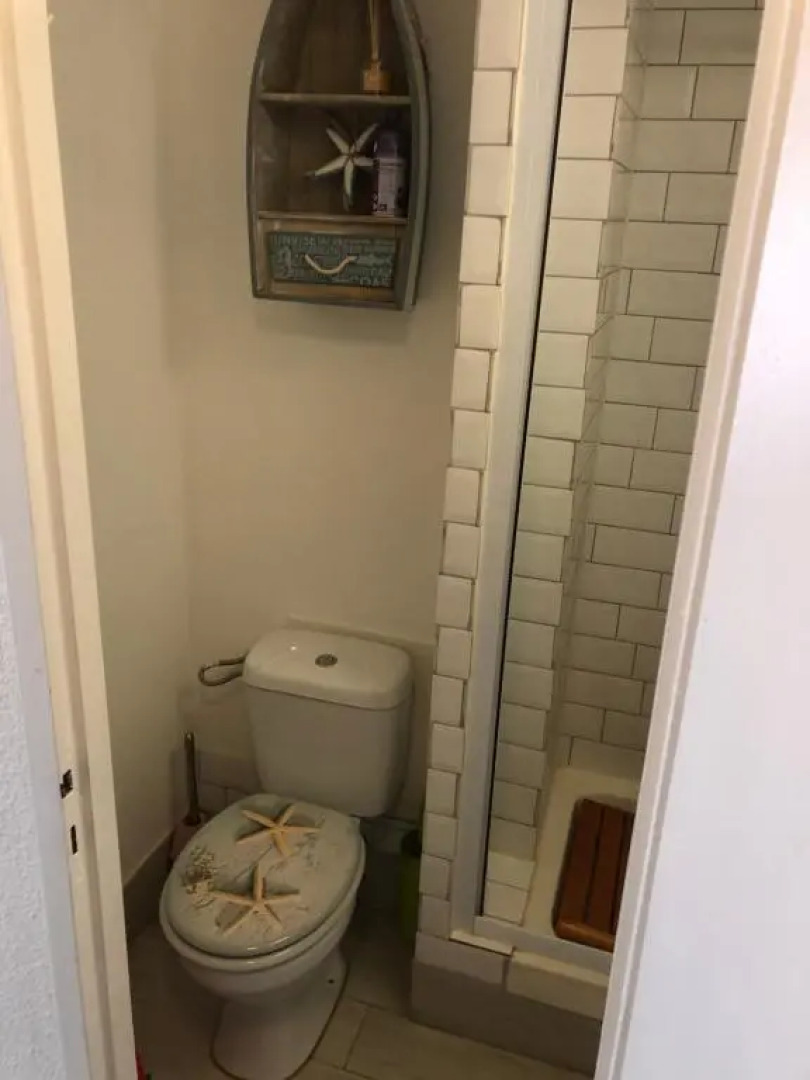 Apartment 22, le Capitaine