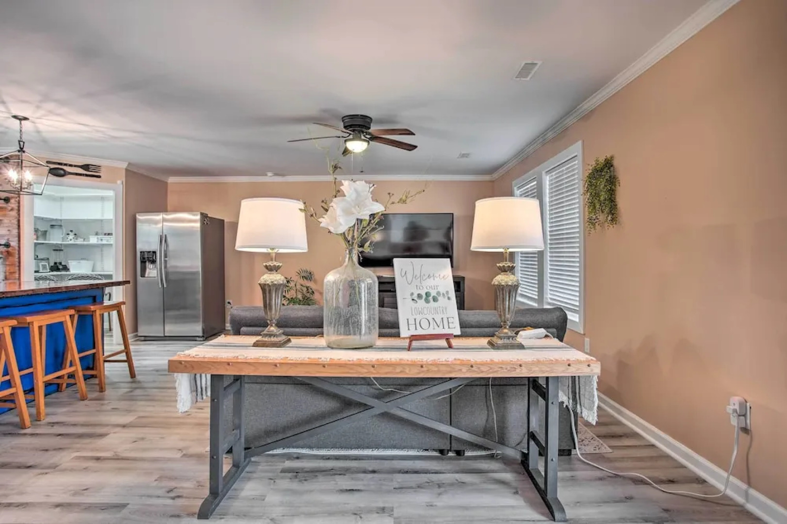 Charming Retreat on 20 Acres w/ Private Lake!