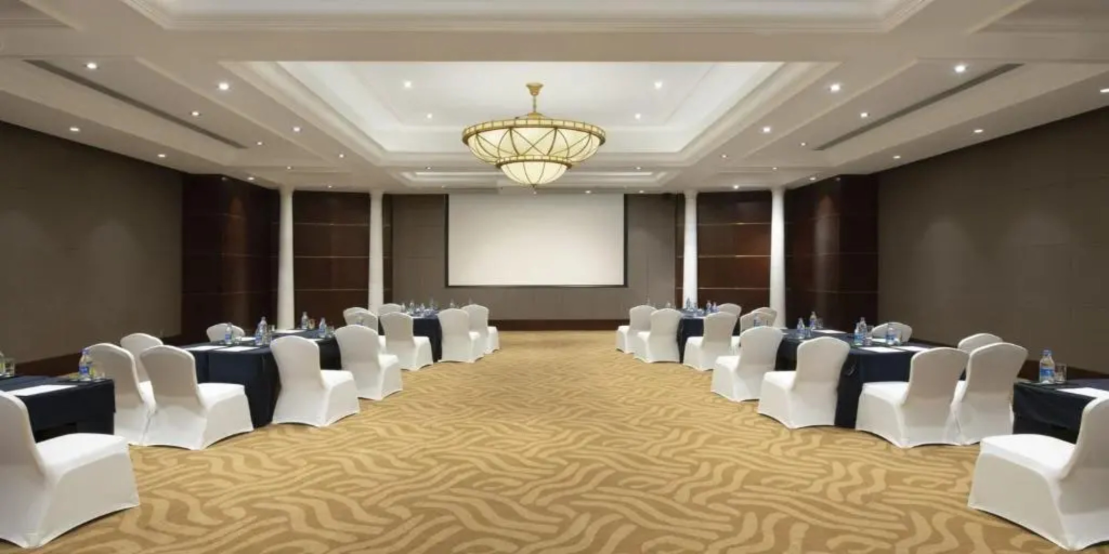 Crowne Plaza Dongying by IHG