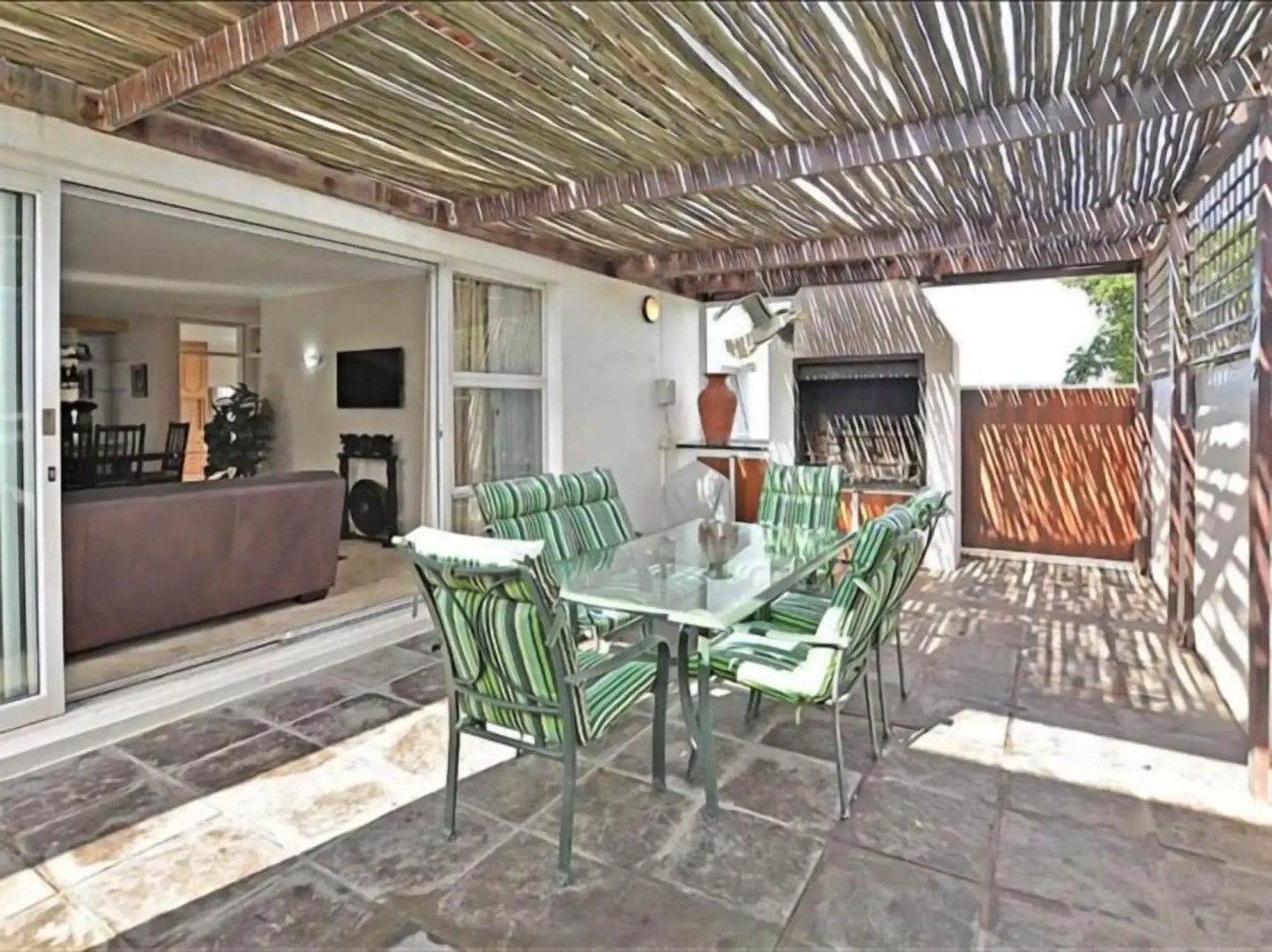 7th Wonder Guesthouse