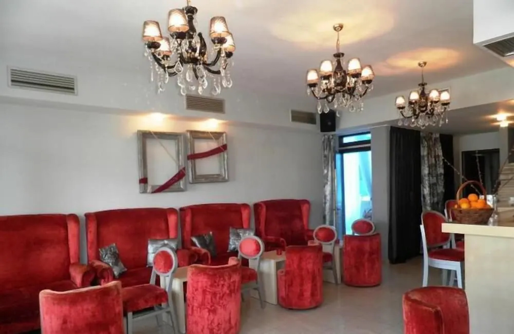 Arcadia Suites and Spa