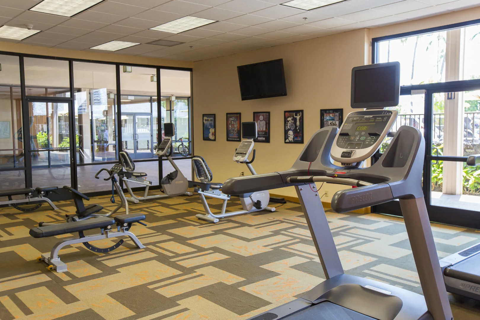 Courtyard by Marriott King Kamehameha's Kona Beach Hotel