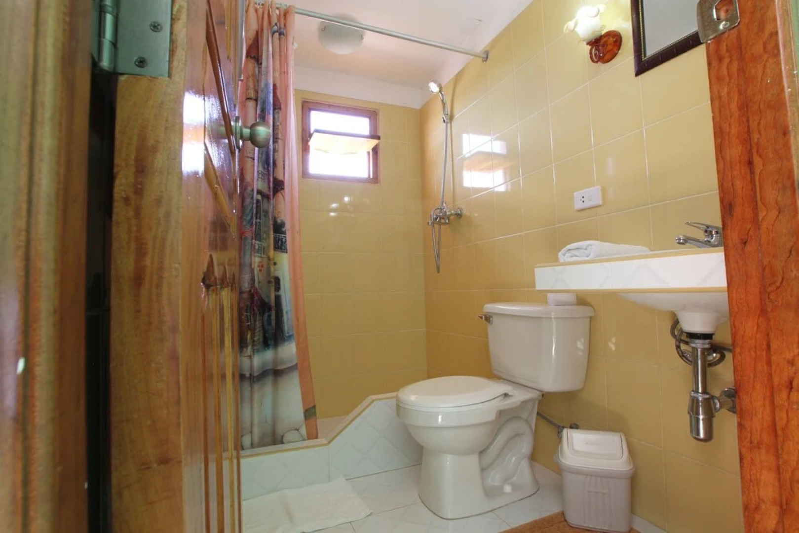 Hostal Zaira Kenia y Jorge Luis