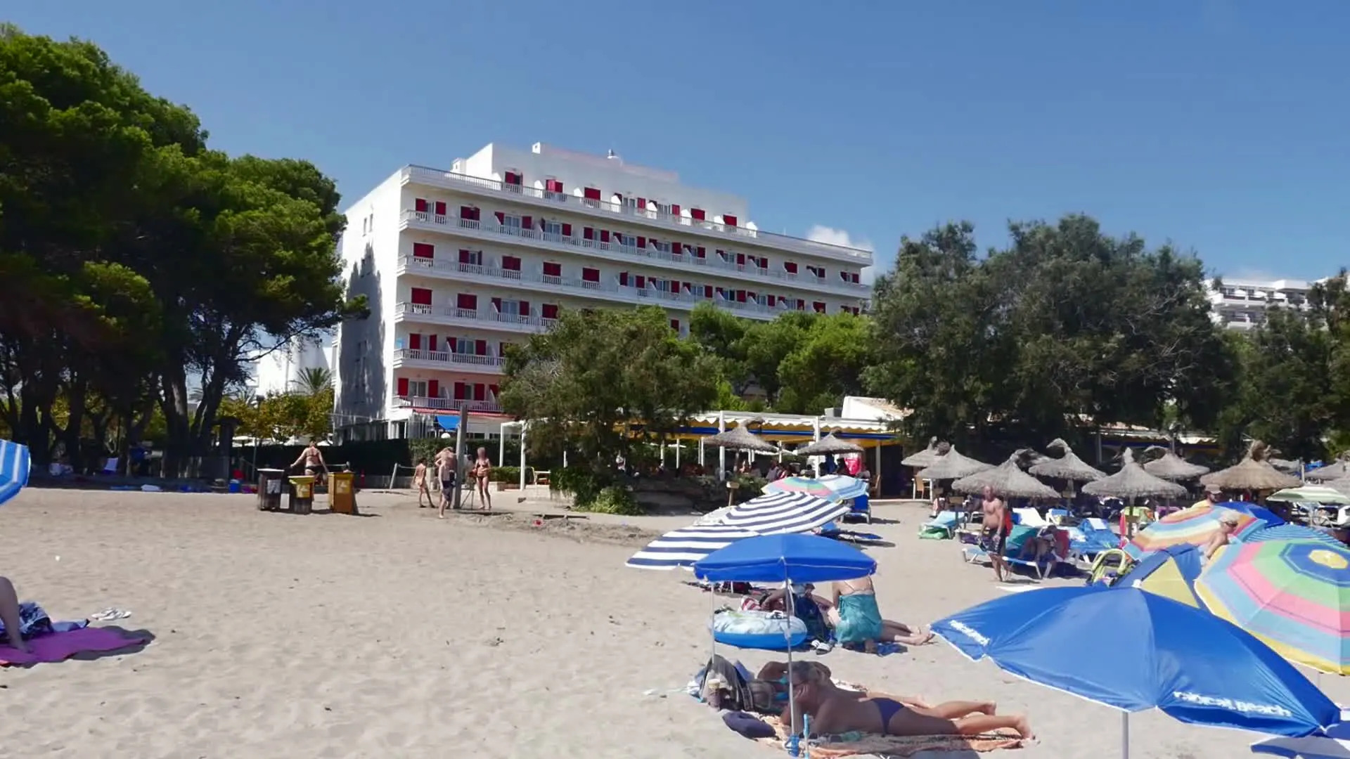 Universal Hotel Laguna