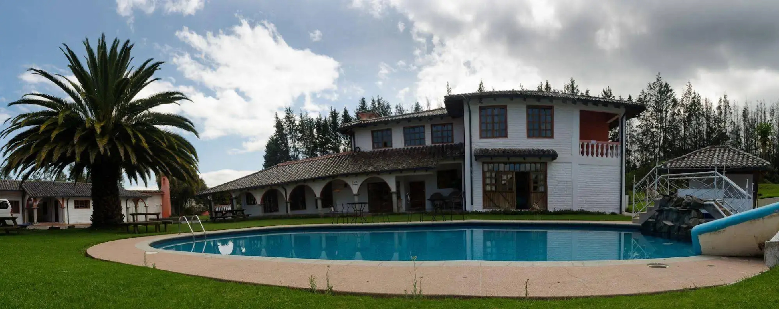 Hosteria San Carlos Tababela