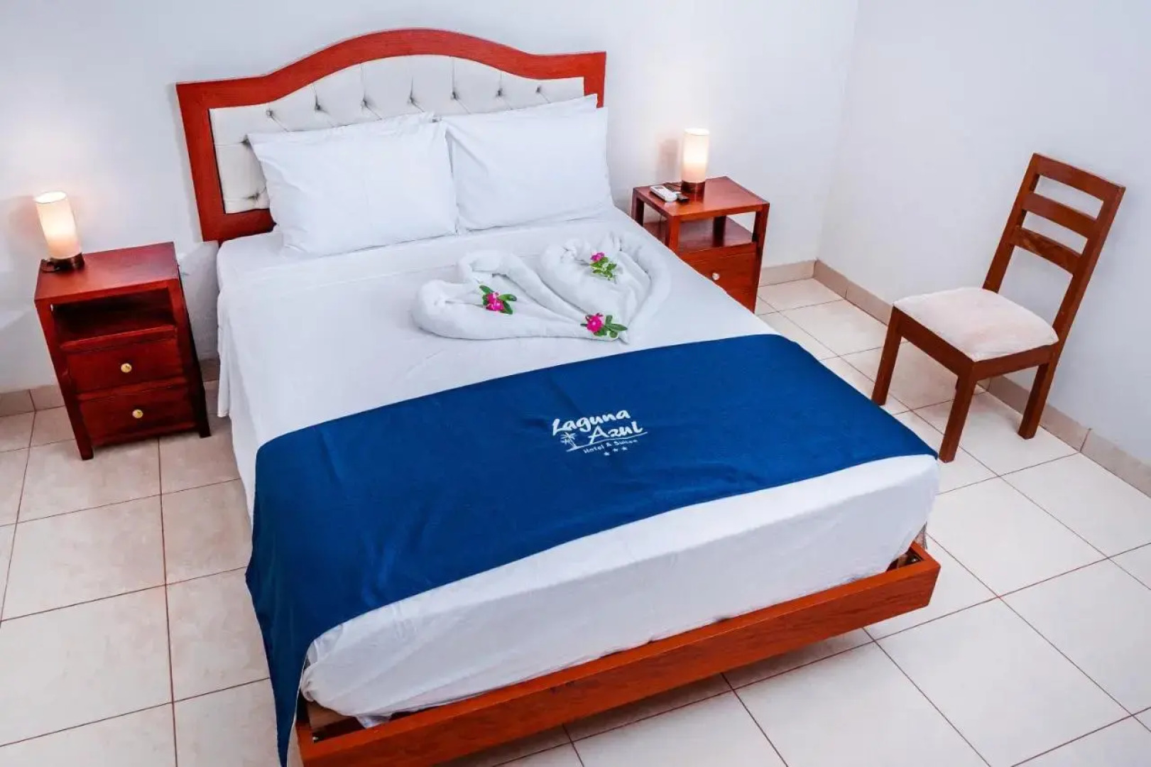 Laguna Azul Albergue Turístico