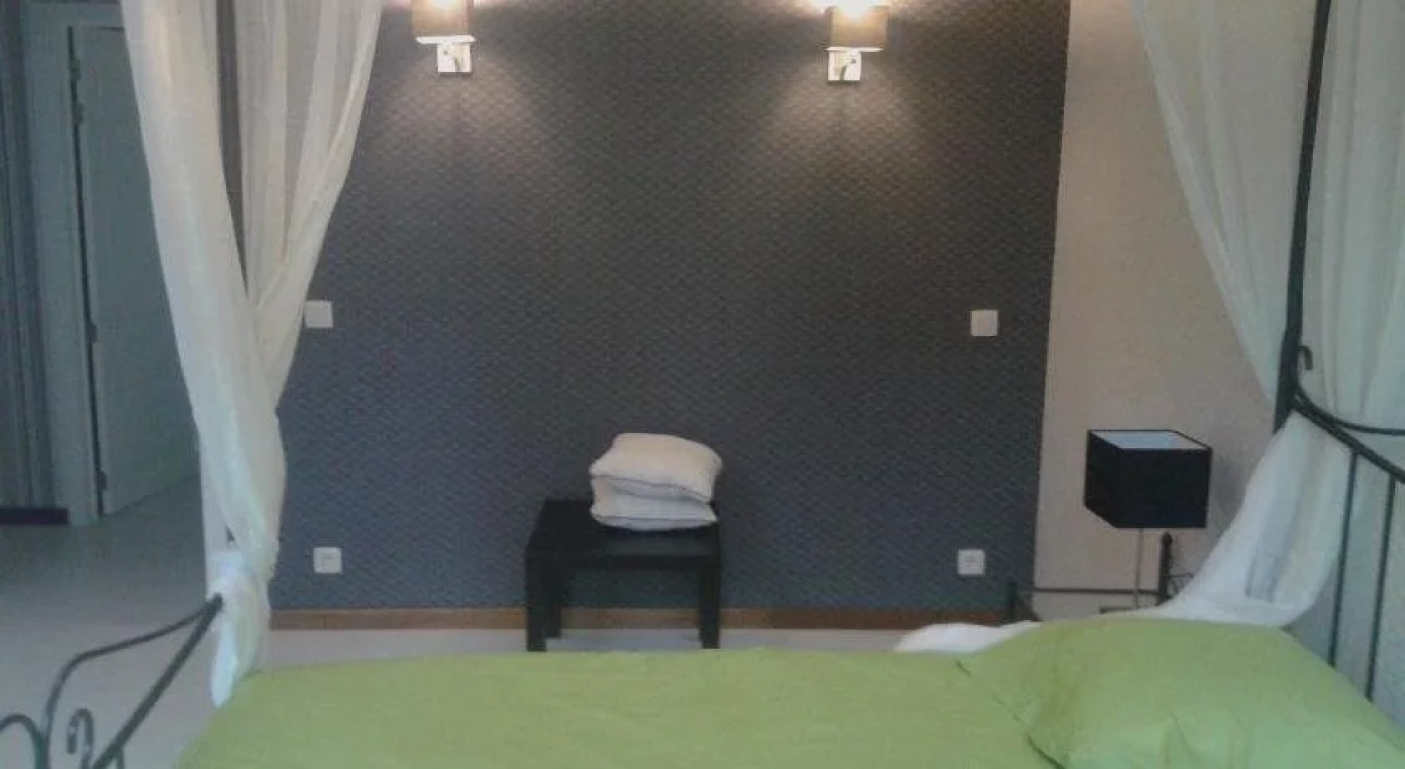 Lodge The City Jester