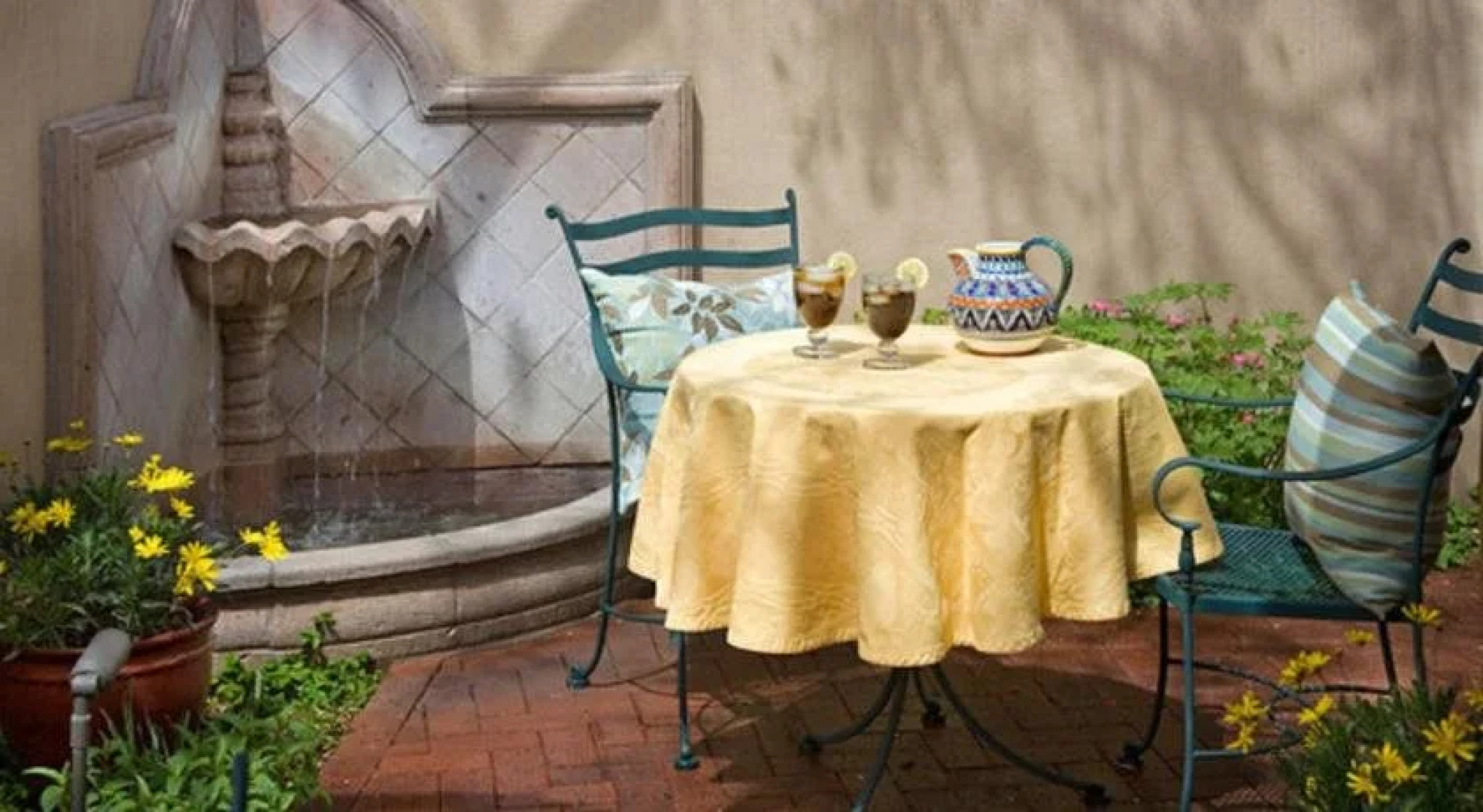 El Farolito Bed & Breakfast Inn