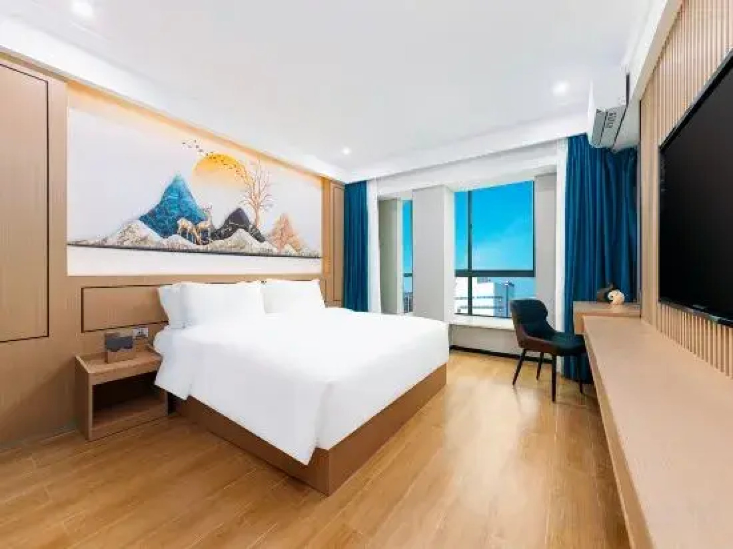 Yeste International Hotel (Baisha County Government)