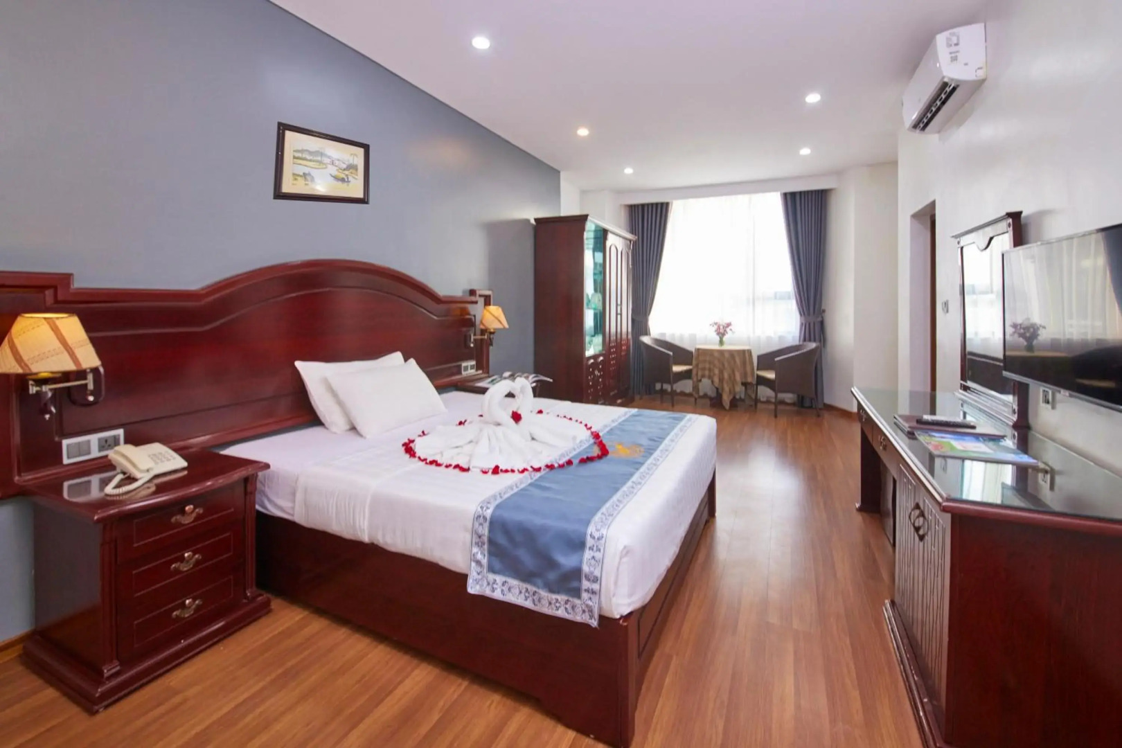 Gieng Ngoc Hotel