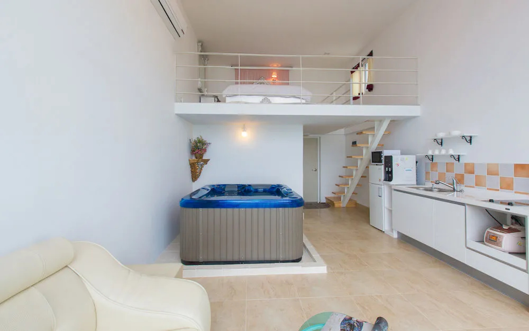 MarinePia Namhae Resort Pension