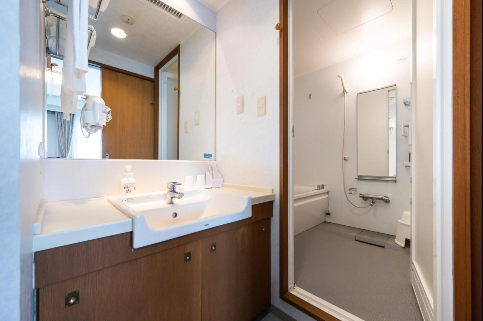 Ise Pearl Pier Hotel