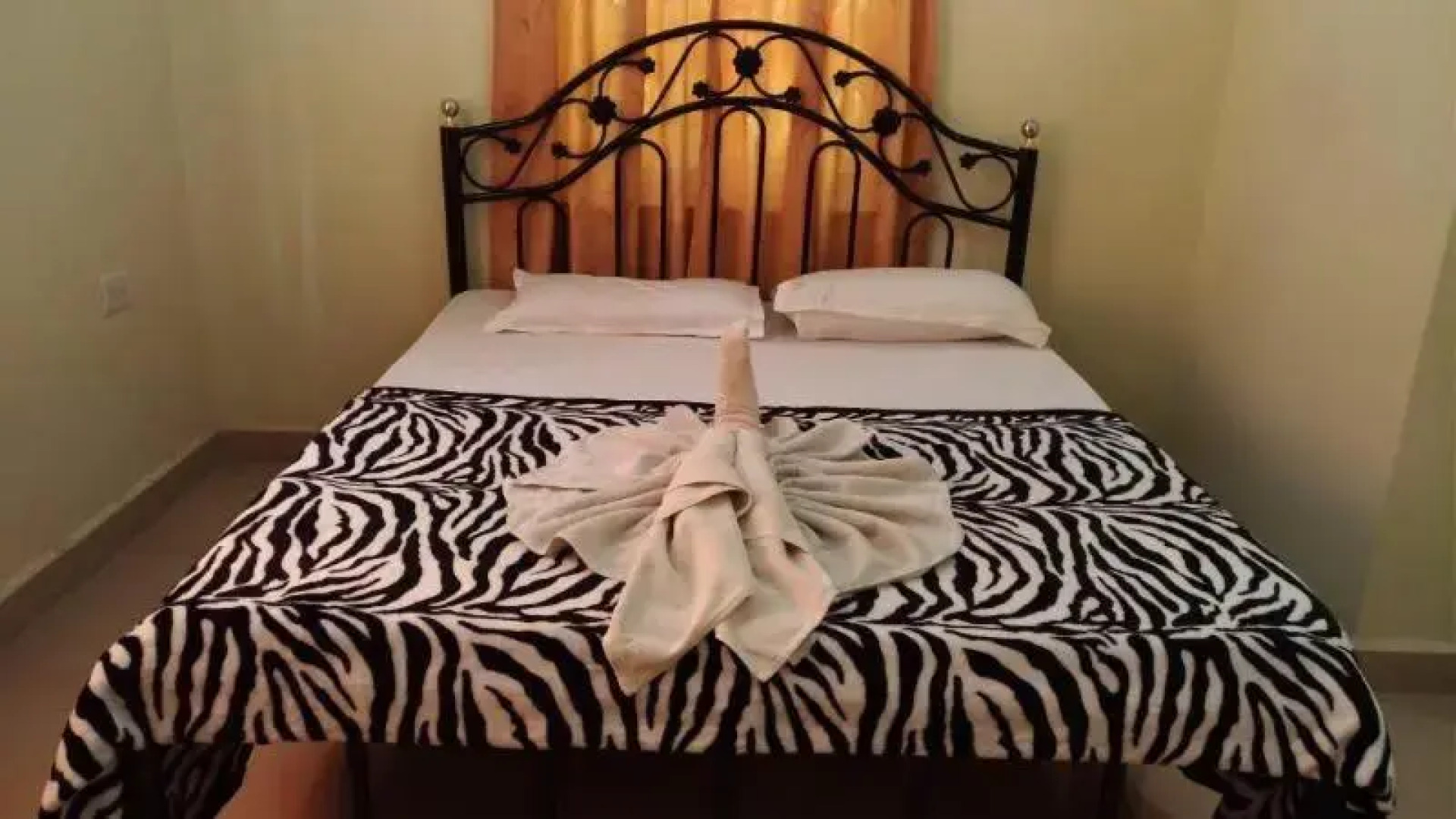 Rinan's Holiday Home