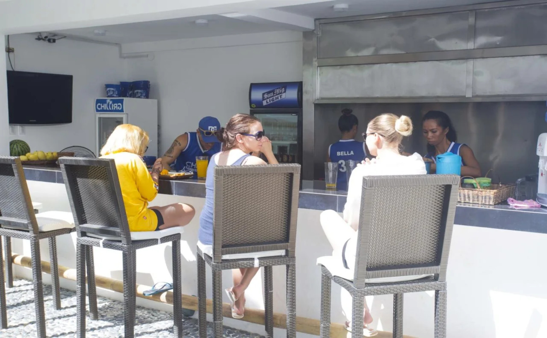 CHILLAX Flashpackers Boracay