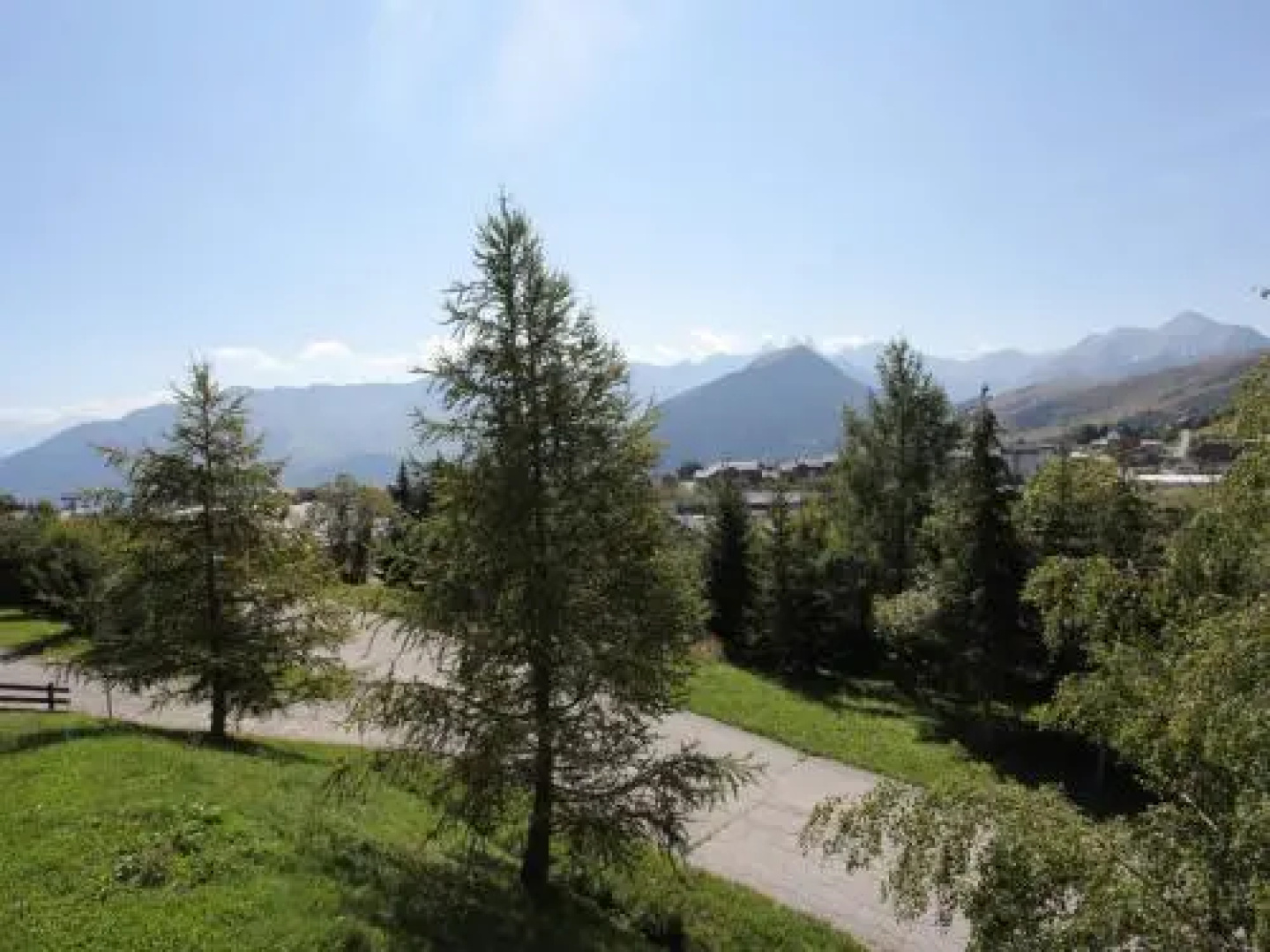 Apartment Cote Louve