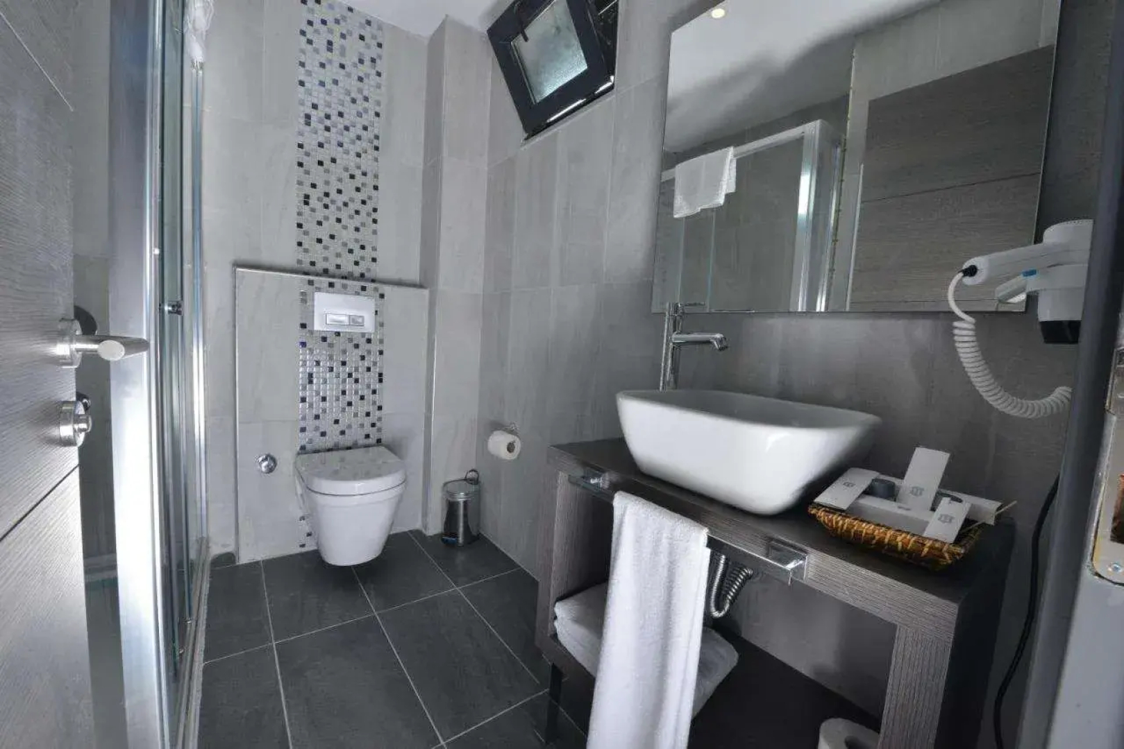 A11 Hotel Cadde