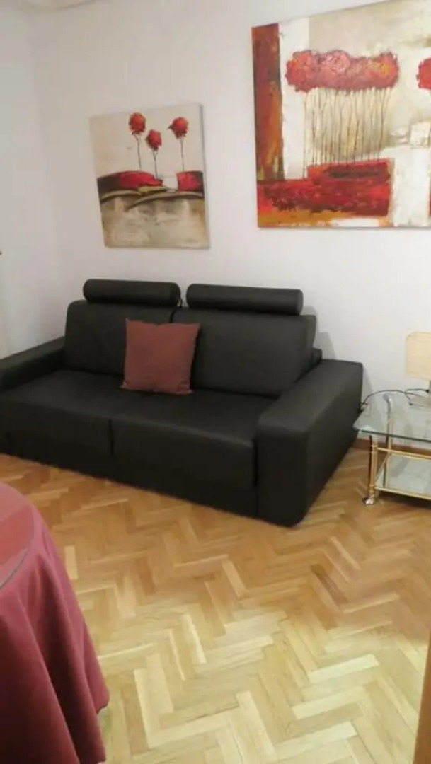 Avila Flats Soterraña "Plaza del Rastro"