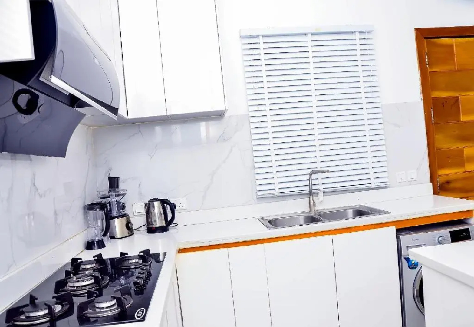 Well Furnished Luxury 1 Bedroom @ America Luxury Extended Stay