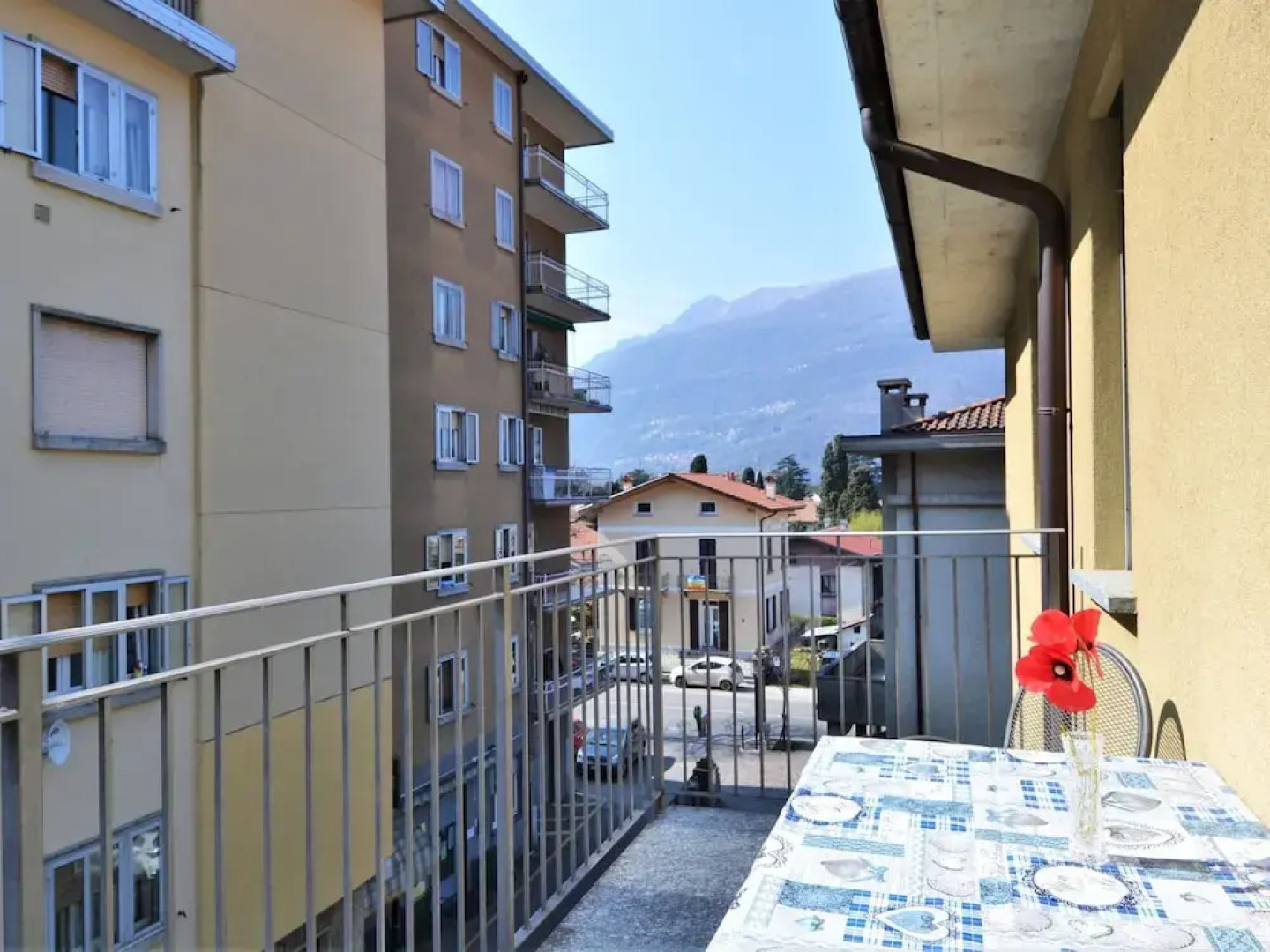 Apartment by Lake Como Near Spiaggia di Dervio