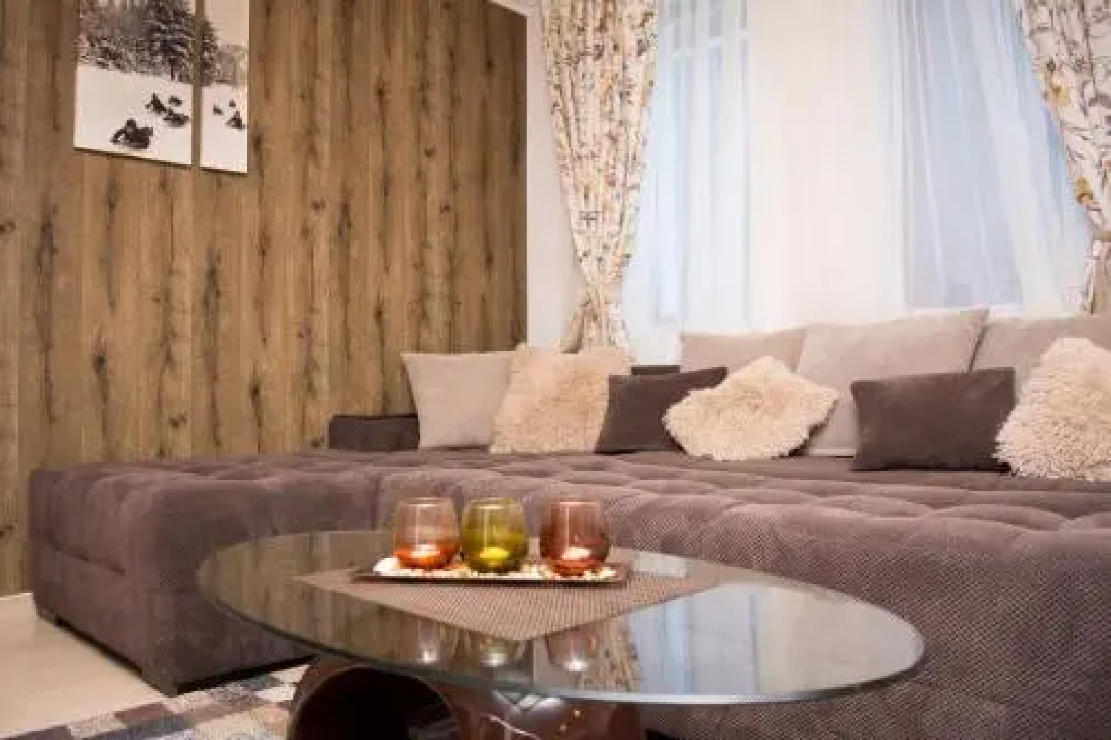 Deluxe Apartment Monastery 3